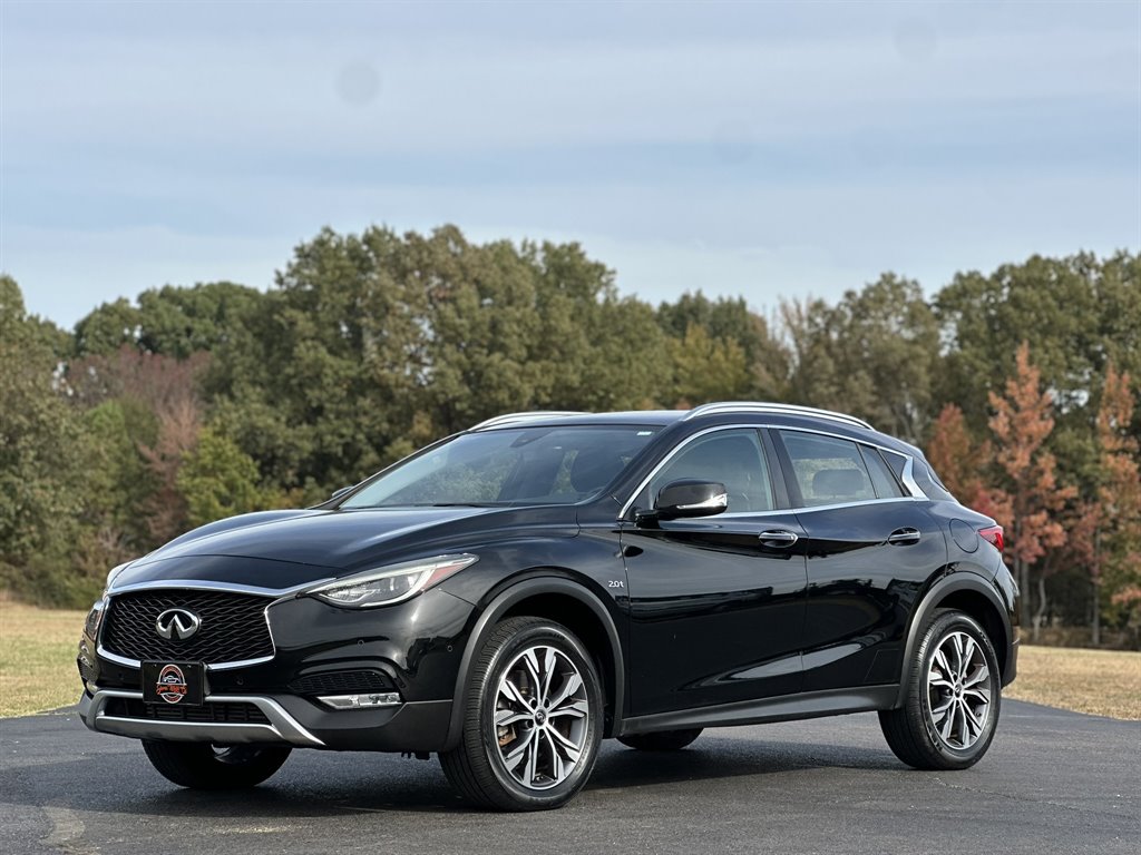 2017 INFINITI QX30 - $13,995