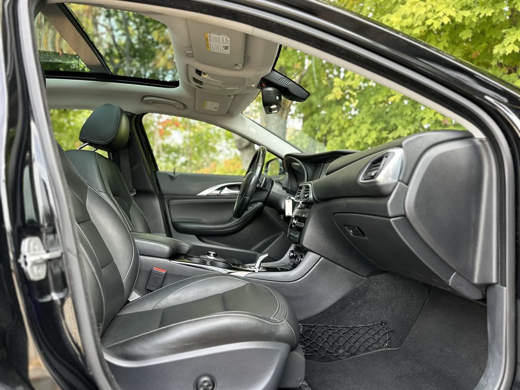 2017 INFINITI QX30 - $13,995