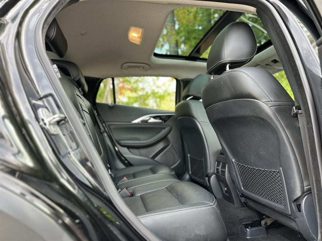 2017 INFINITI QX30 - $13,995