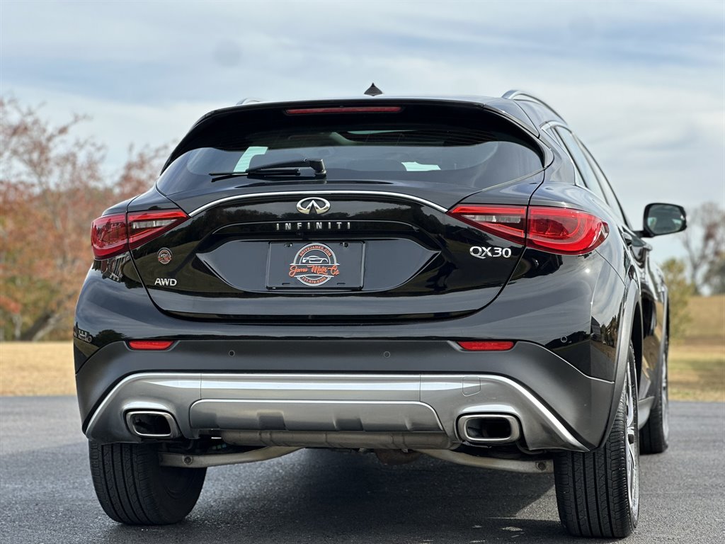 2017 INFINITI QX30 - $13,995