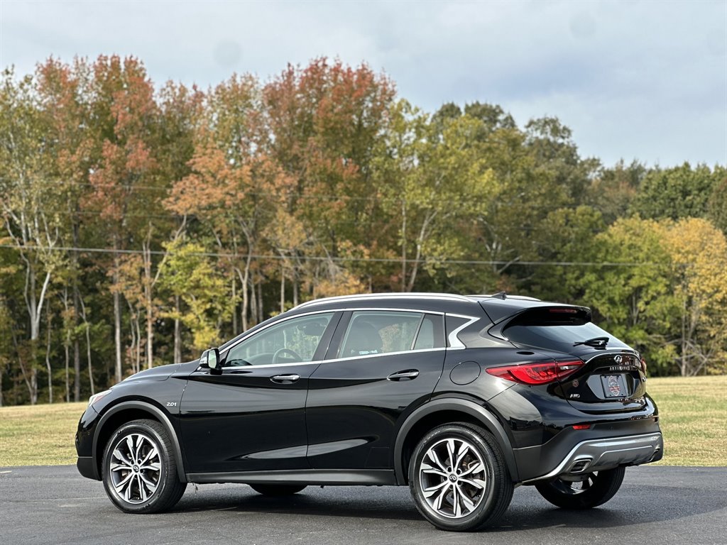 2017 INFINITI QX30 - $13,995