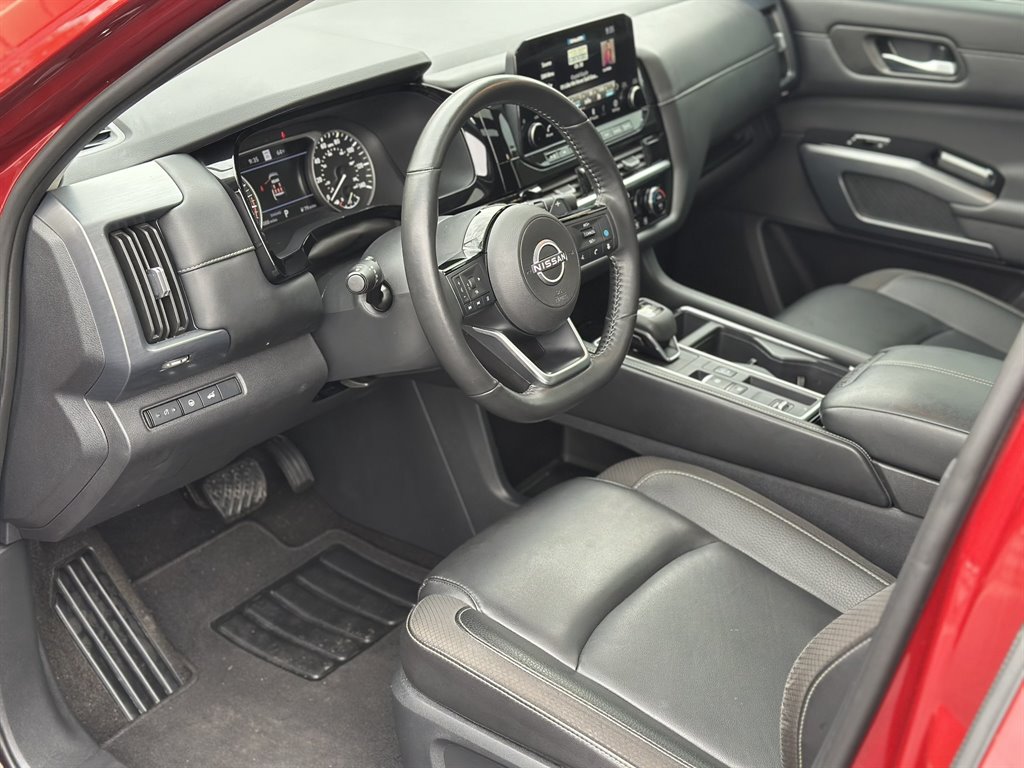 2025 Nissan Pathfinder - $34,995