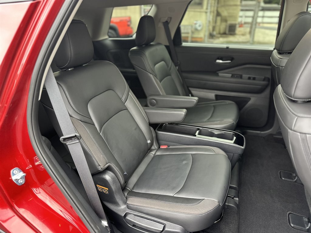 2025 Nissan Pathfinder - $34,995