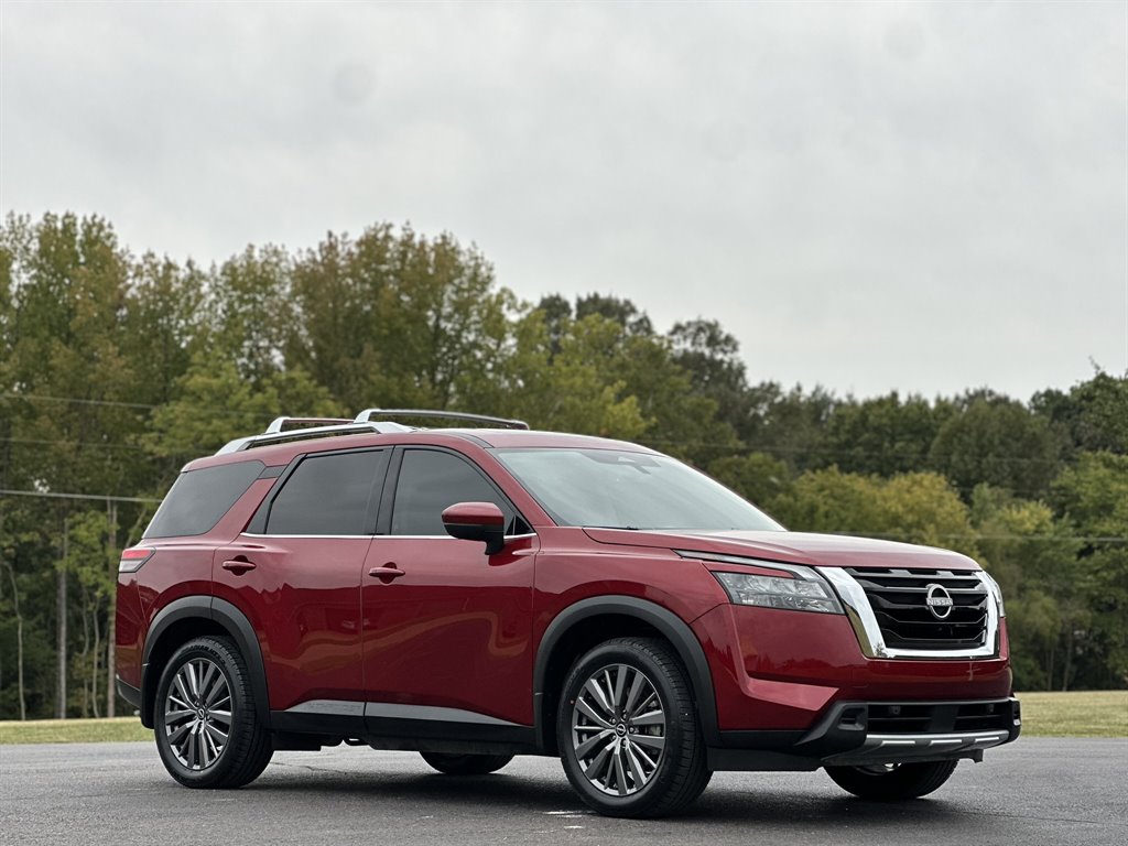 2025 Nissan Pathfinder - $34,995