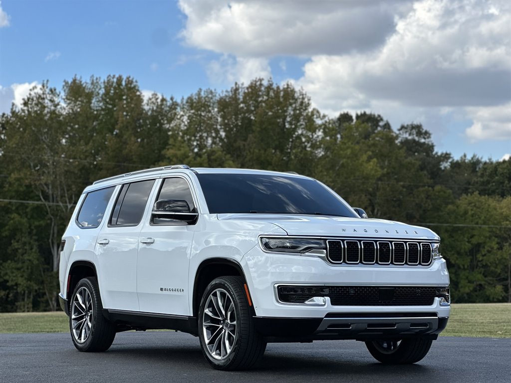 2023 Jeep Wagoneer - $45,995