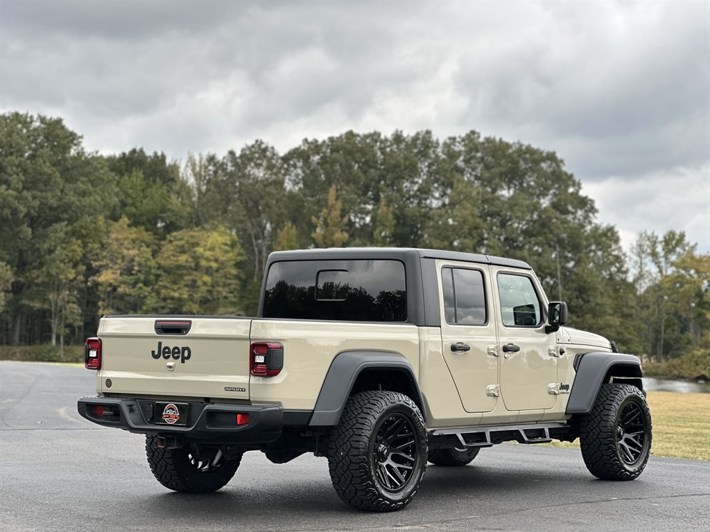 2020 Jeep Gladiator - $27,995