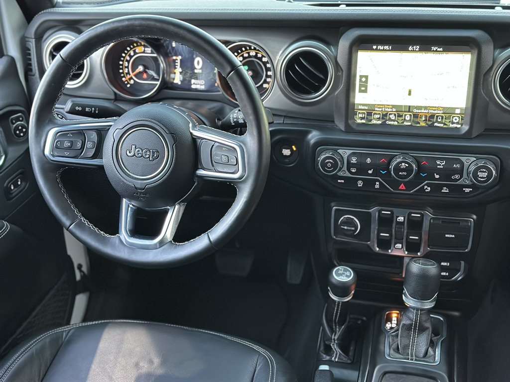2022 Jeep Wrangler - $31,995