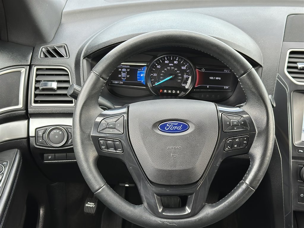 2017 Ford Explorer - $13,995