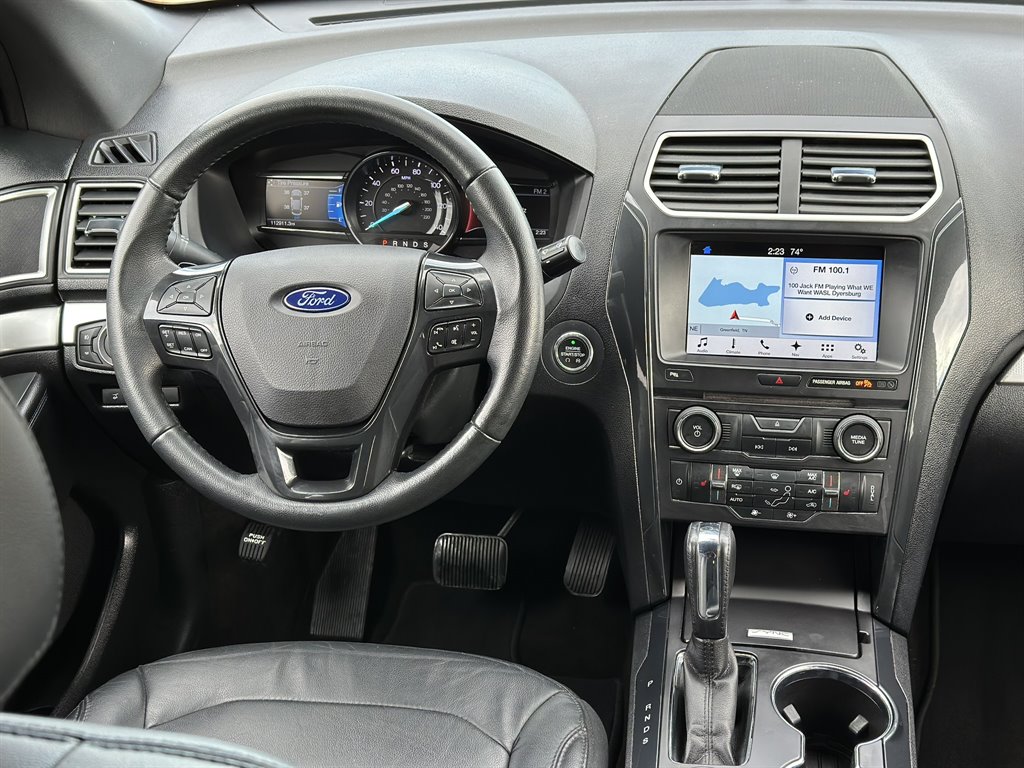 2017 Ford Explorer - $13,995
