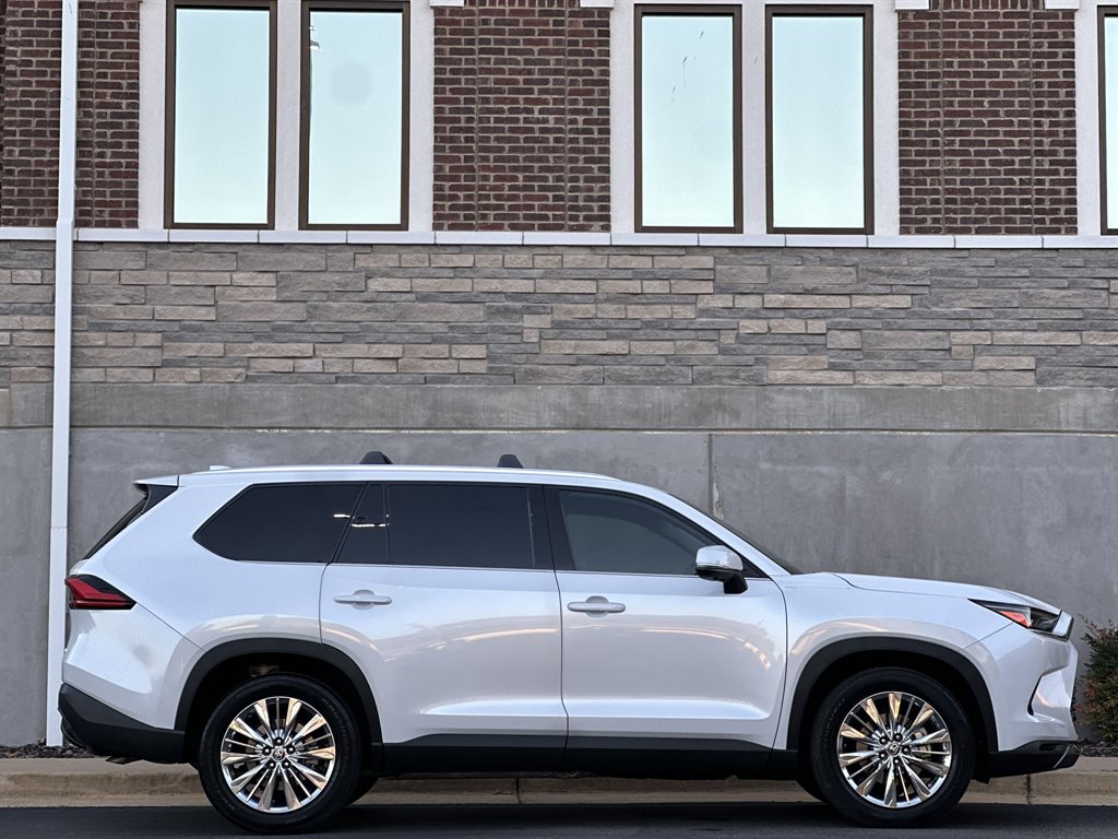 2024 Toyota Highlander - $47,995