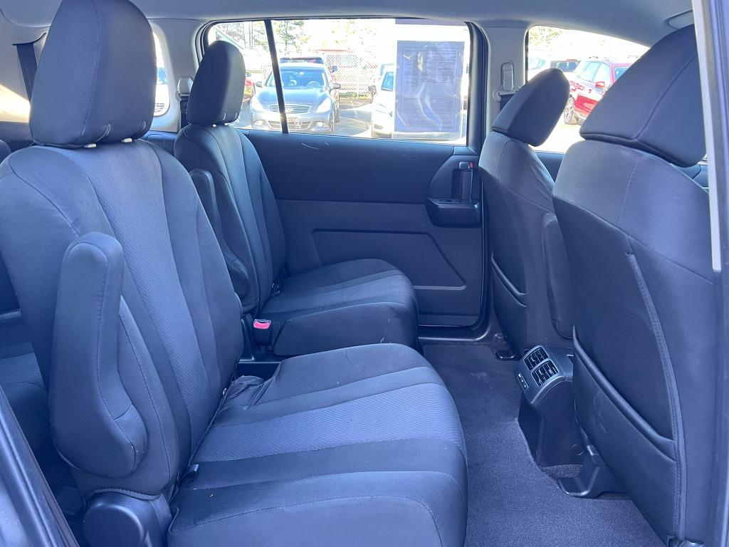 2015 Mazda Mazda5 Sport photo