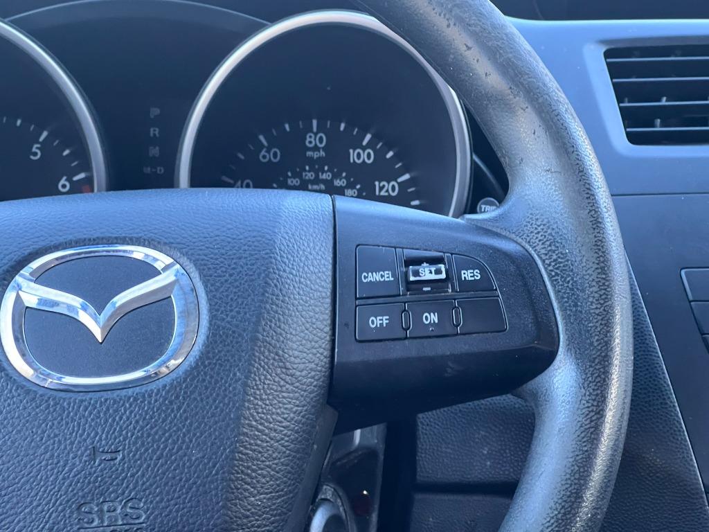 2015 Mazda Mazda5 Sport photo