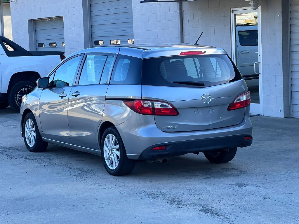2015 Mazda Mazda5 Sport photo