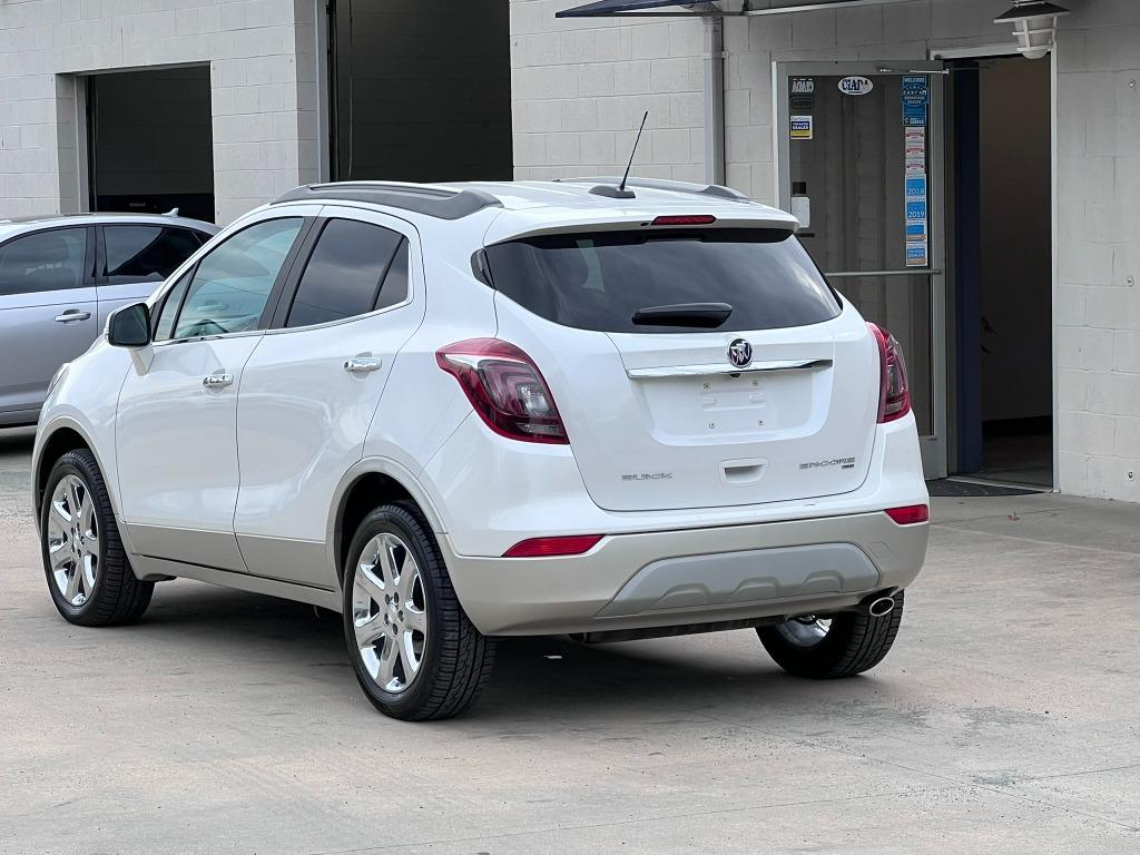 2017 Buick Encore Essence photo