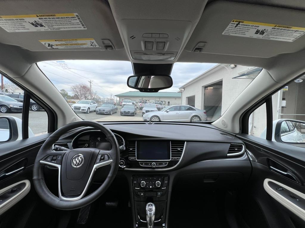 2017 Buick Encore Essence photo