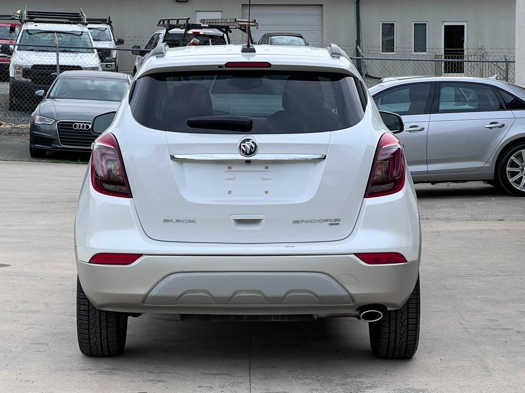 2017 Buick Encore Essence photo