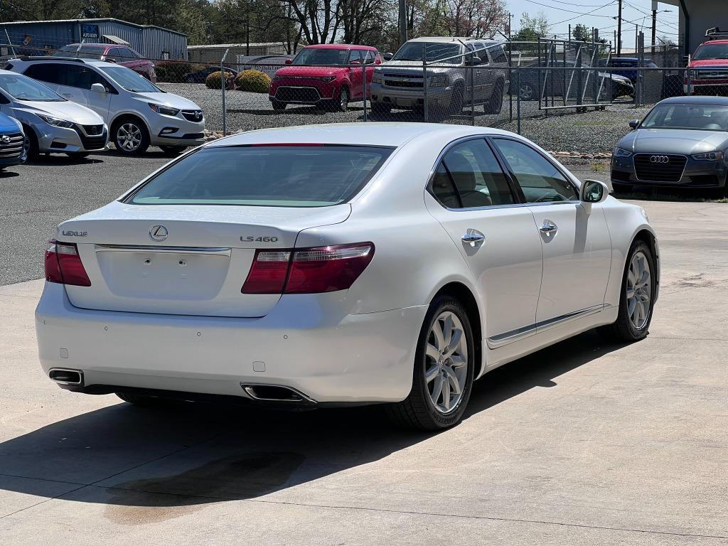 2007 Lexus LS 460 photo