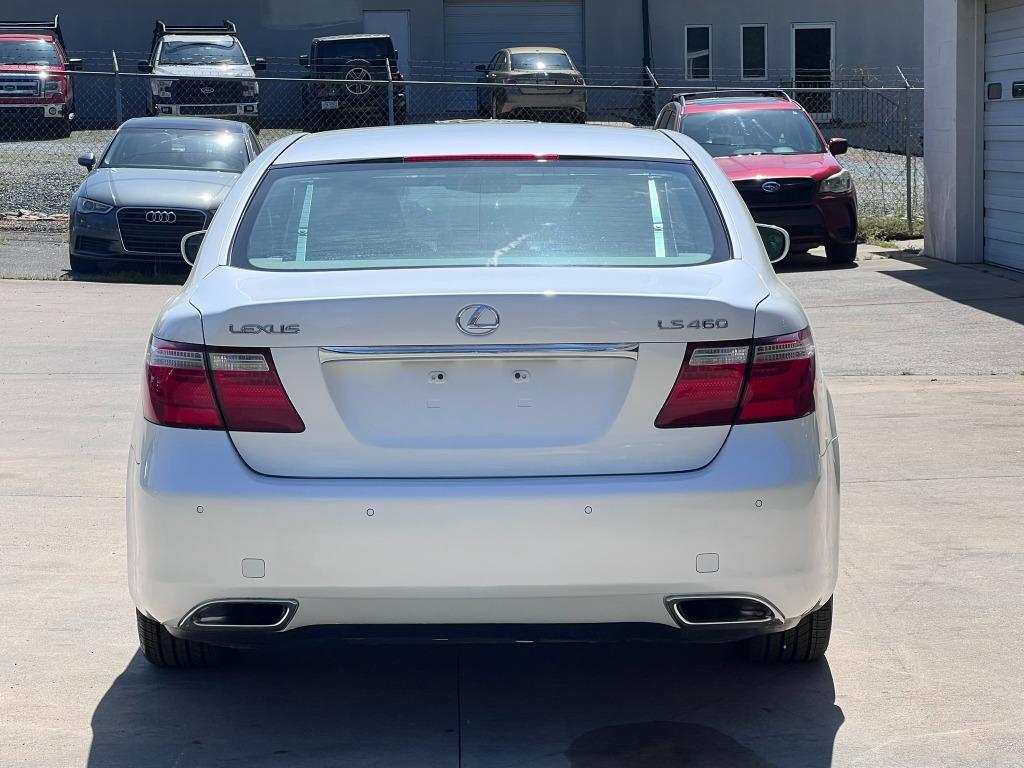 2007 Lexus LS 460 photo
