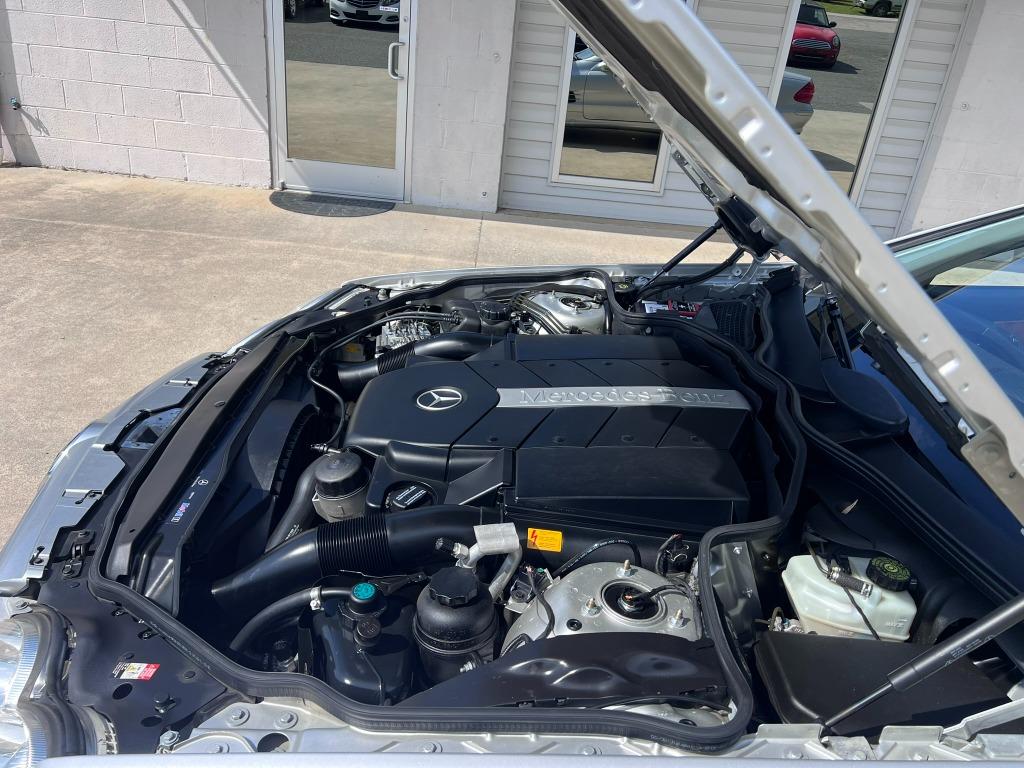 2003 Mercedes-Benz SL-Class SL500 photo
