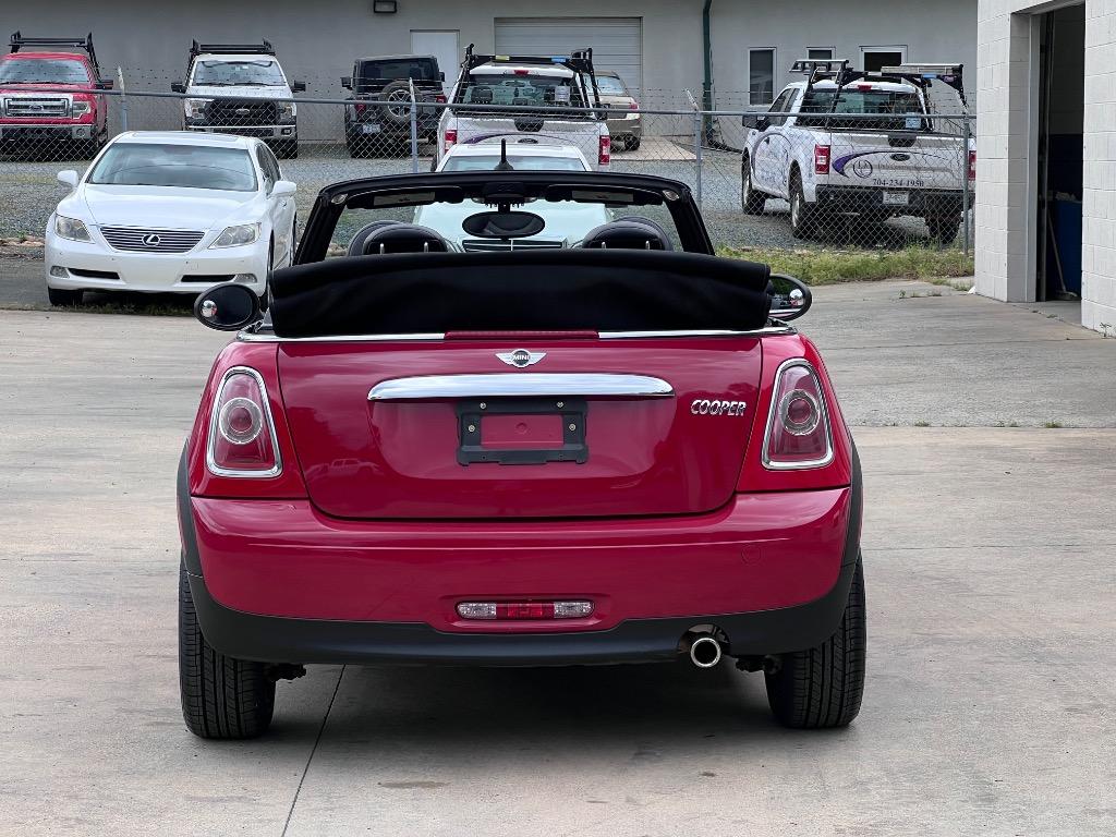 2012 MINI Cooper photo