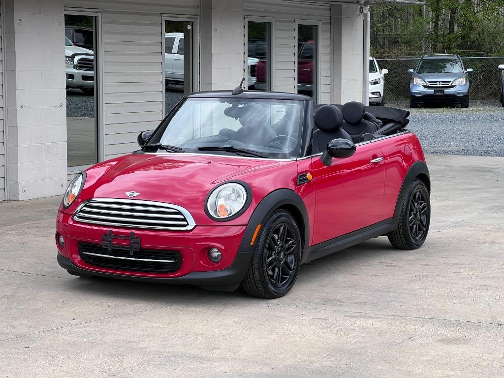 2012 MINI Cooper photo