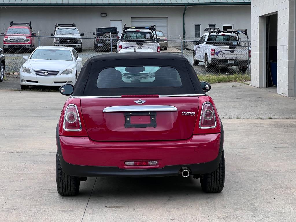 2012 MINI Cooper photo