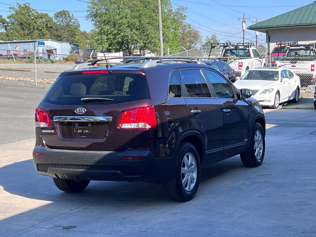 2011 Kia Sorento LX photo
