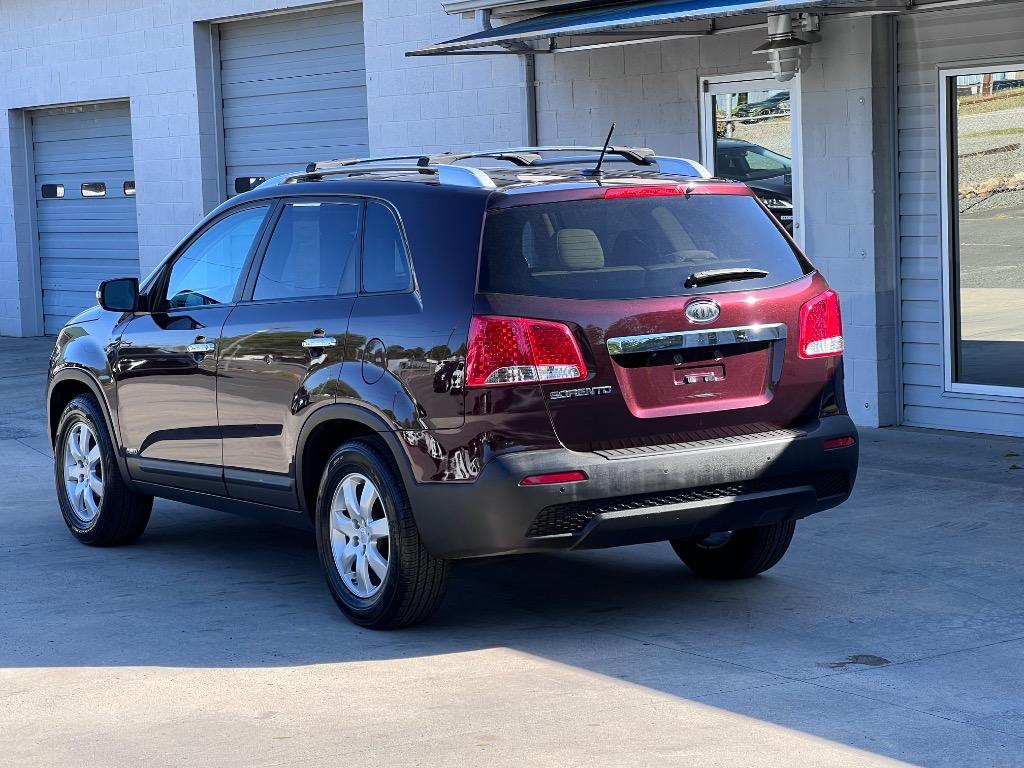 2011 Kia Sorento LX photo