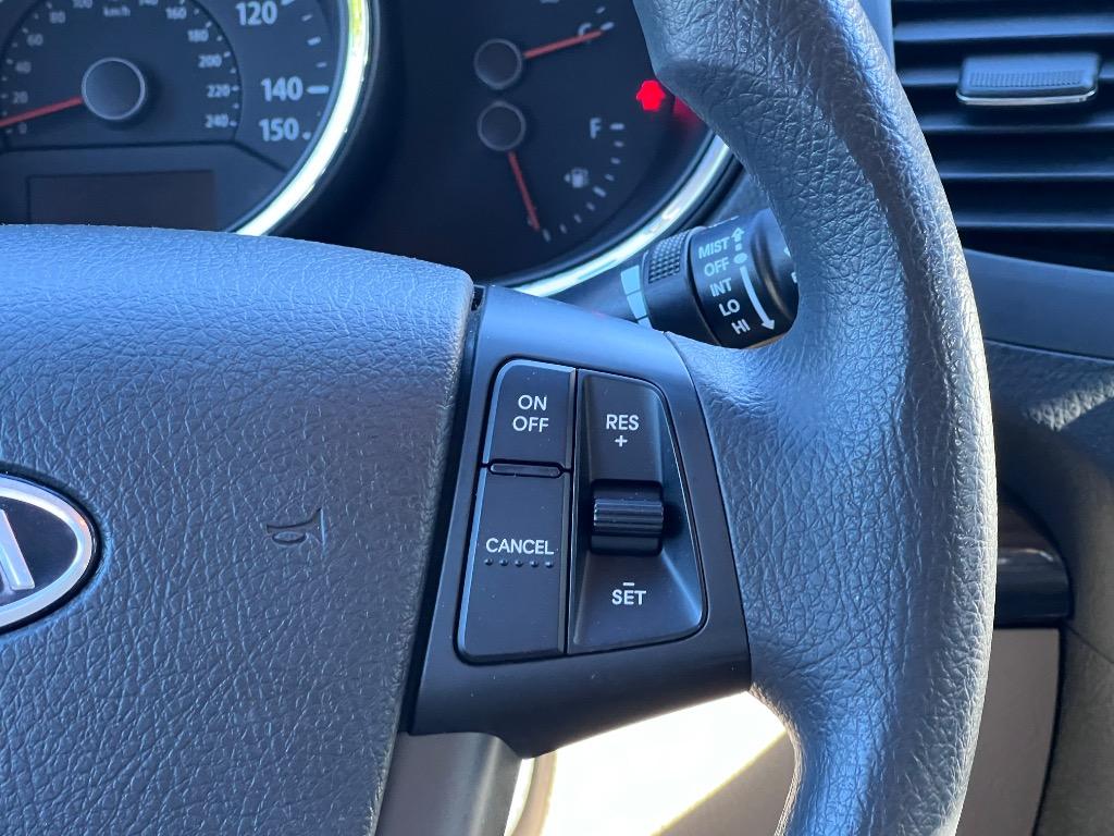 2011 Kia Sorento LX photo