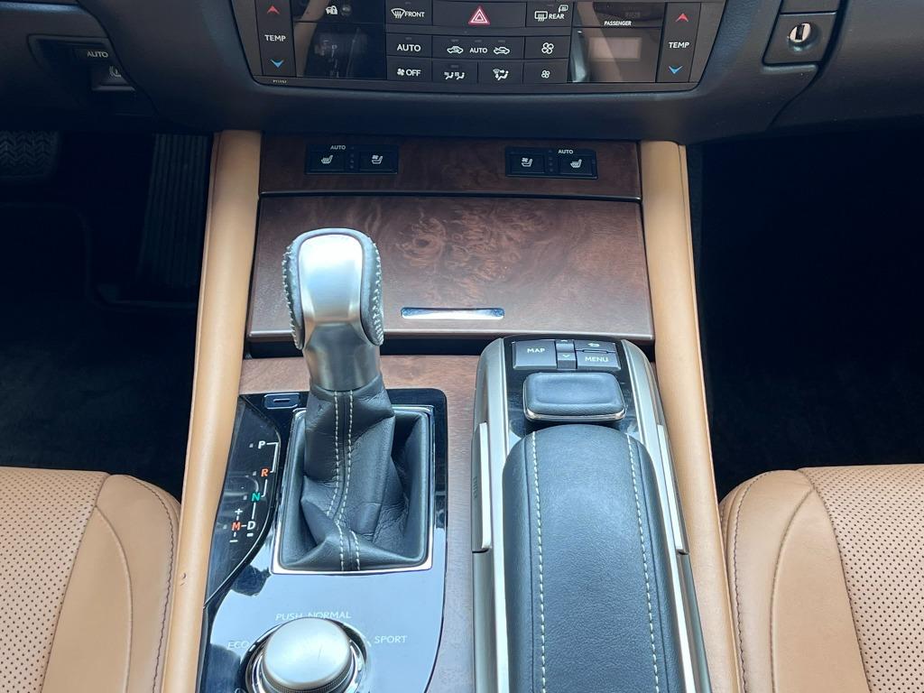 2016 Lexus GS 350 photo