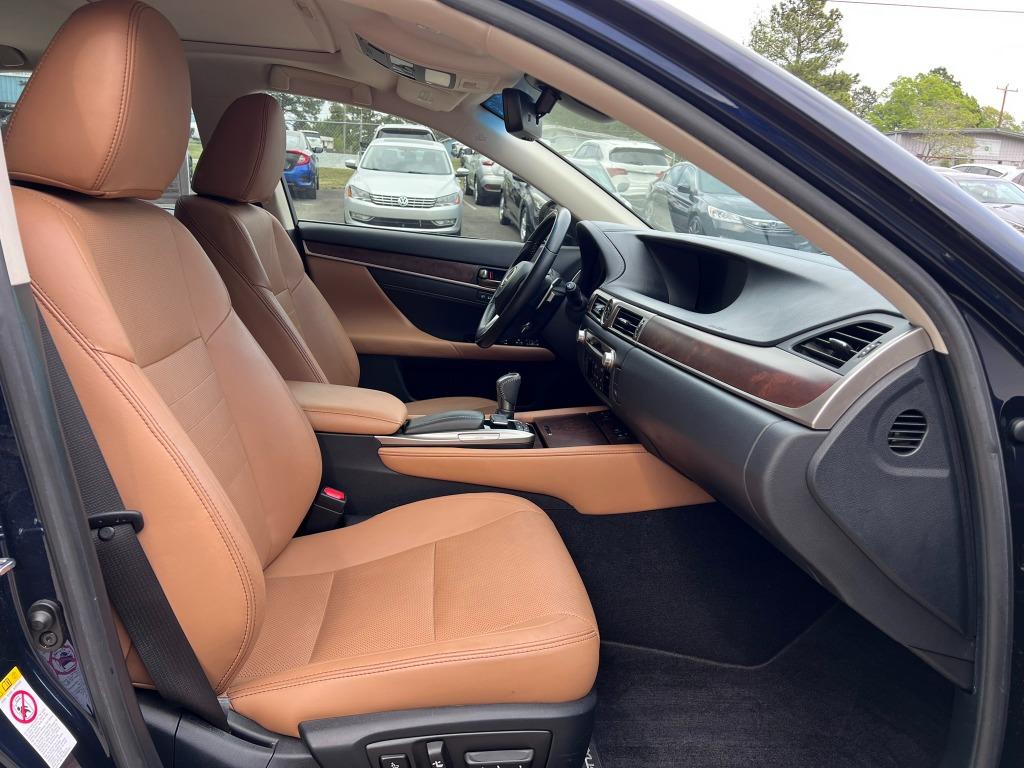 2016 Lexus GS 350 photo