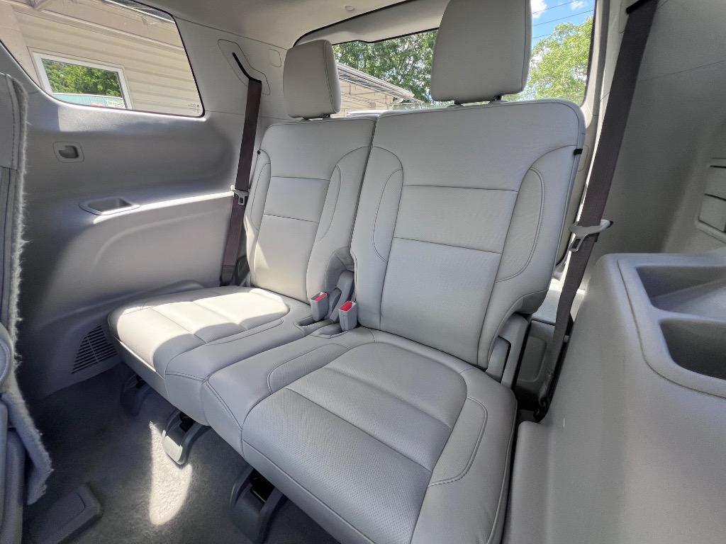 2018 GMC Acadia SLT1 photo