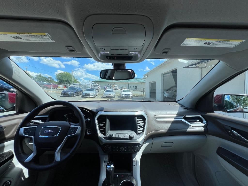 2018 GMC Acadia SLT1 photo