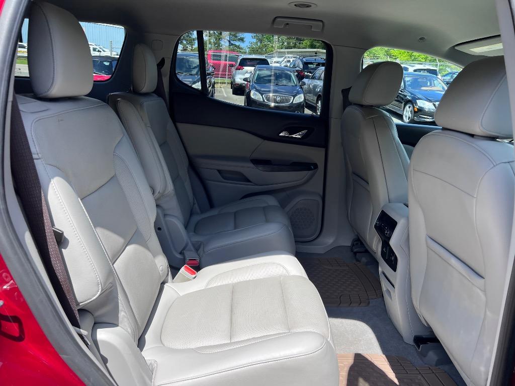 2018 GMC Acadia SLT1 photo