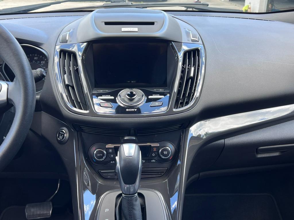2016 Ford Escape Titanium photo