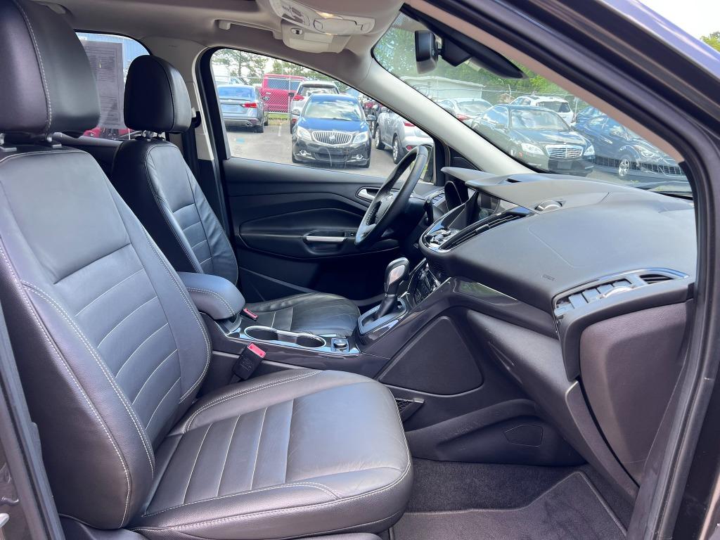 2016 Ford Escape Titanium photo