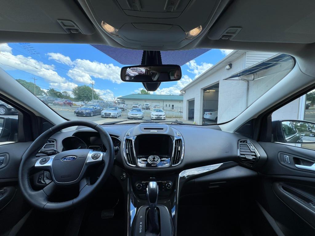 2016 Ford Escape Titanium photo