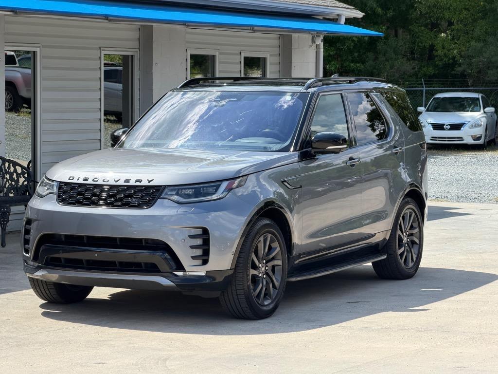2022 Land Rover Discovery - $15,900