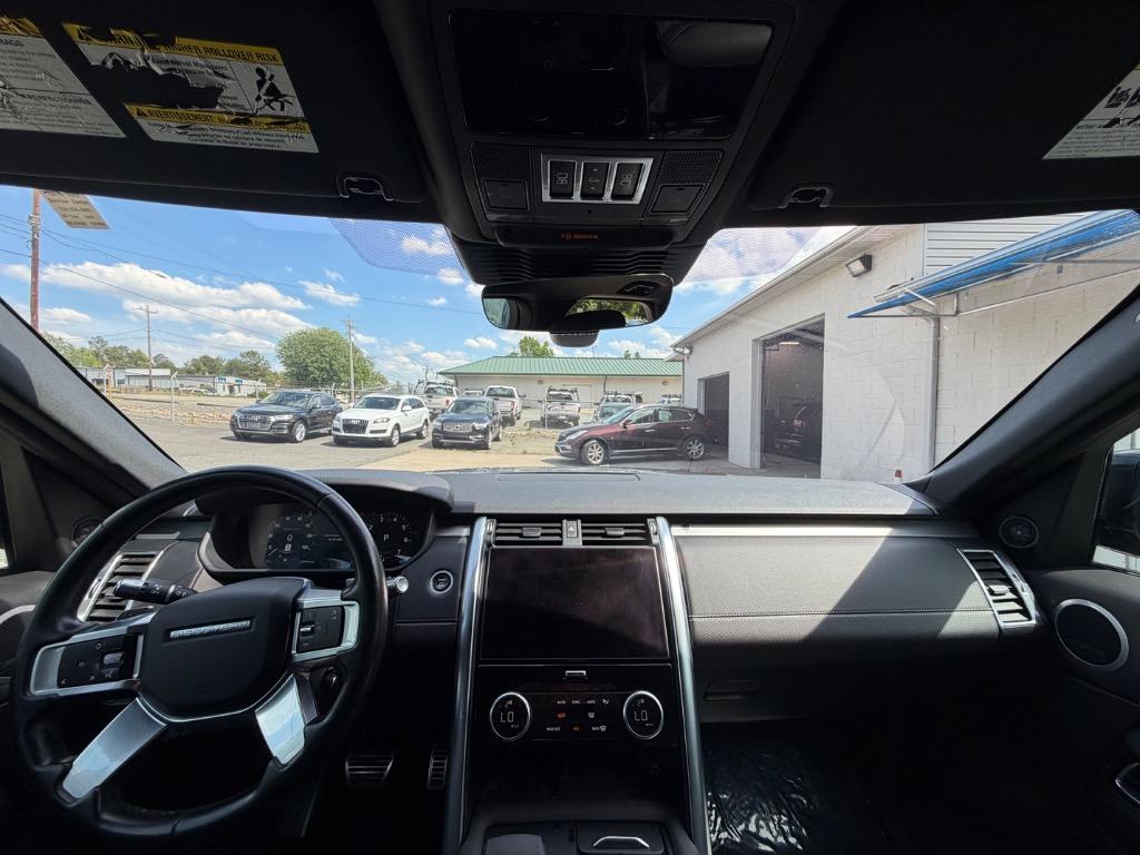 2022 Land Rover Discovery - $15,900