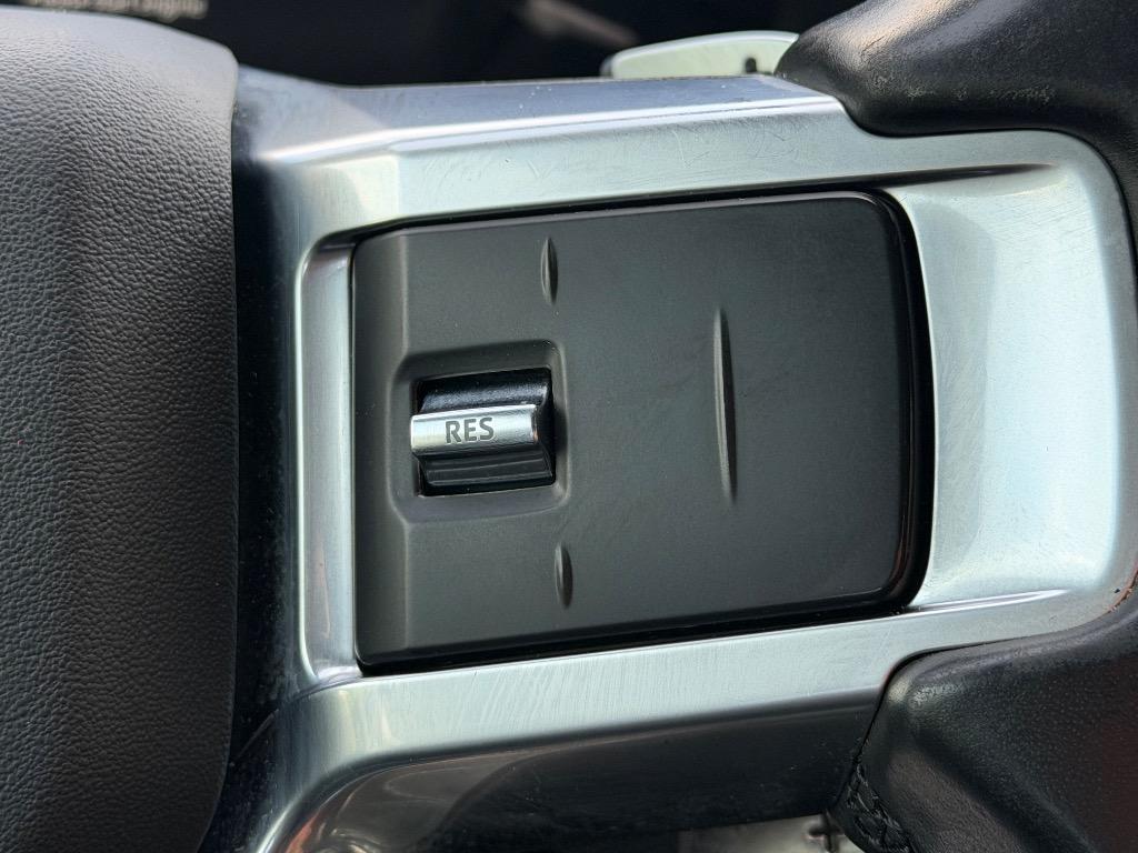 2022 Land Rover Discovery - $15,900