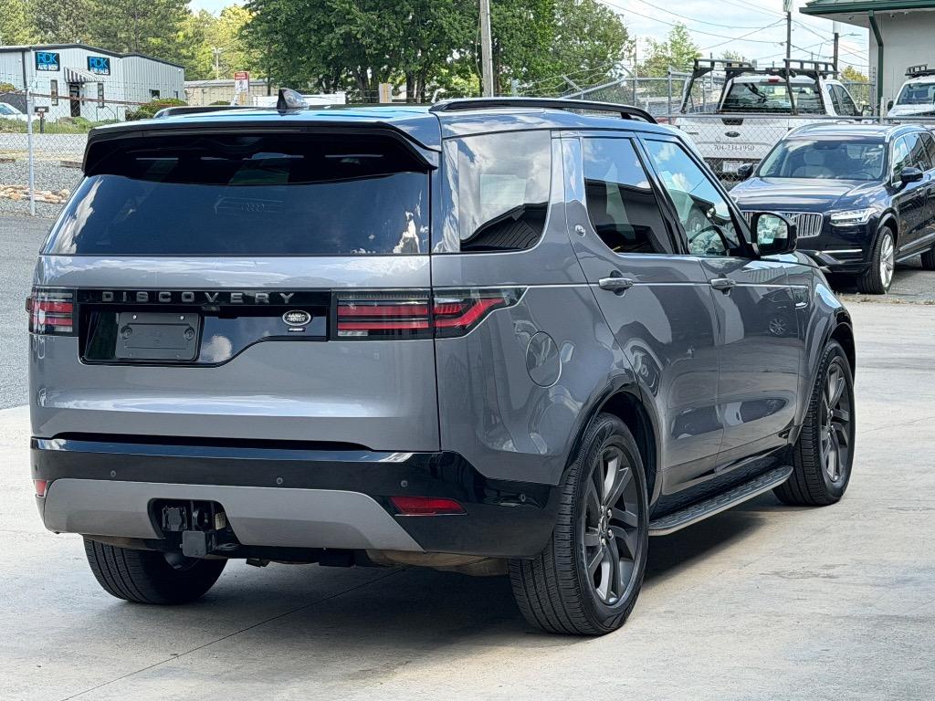 2022 Land Rover Discovery - $15,900