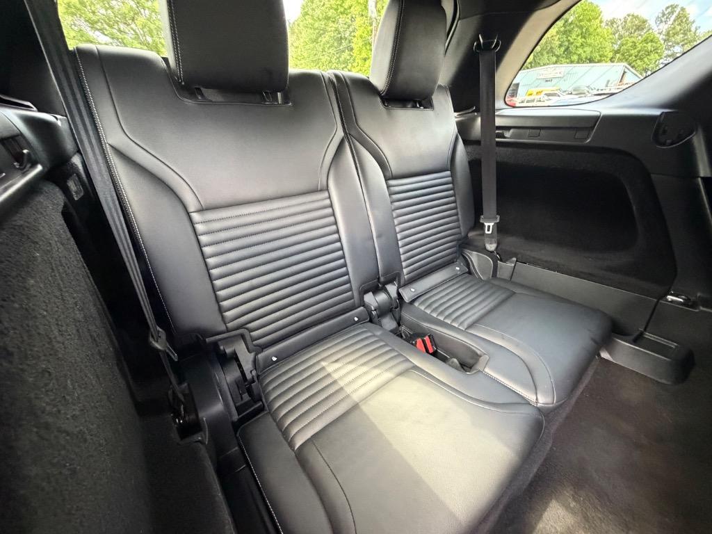 2022 Land Rover Discovery - $15,900