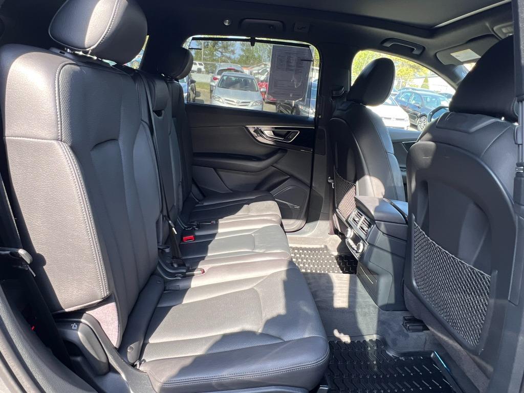 2017 Audi Q7 - $13,900