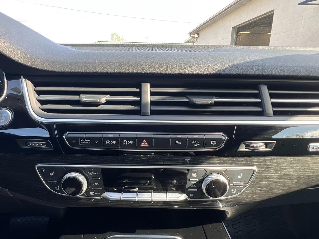 2017 Audi Q7 - $13,900