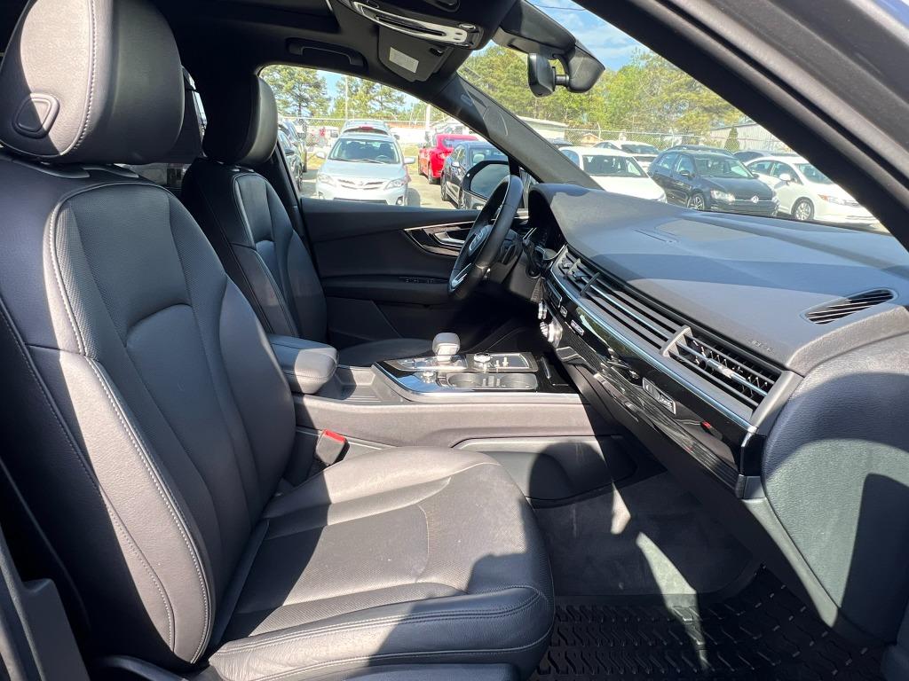 2017 Audi Q7 - $13,900