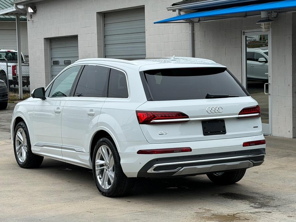 2020 Audi Q7 - $21,500