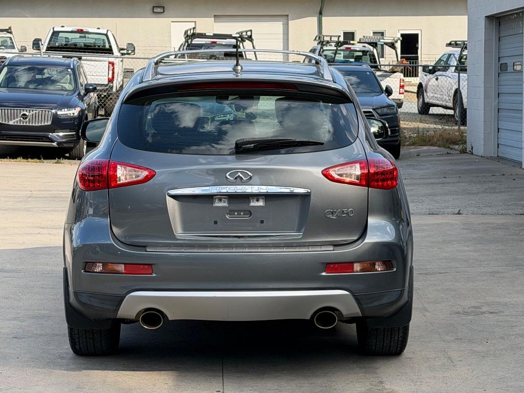 2017 INFINITI QX50 - $10,500