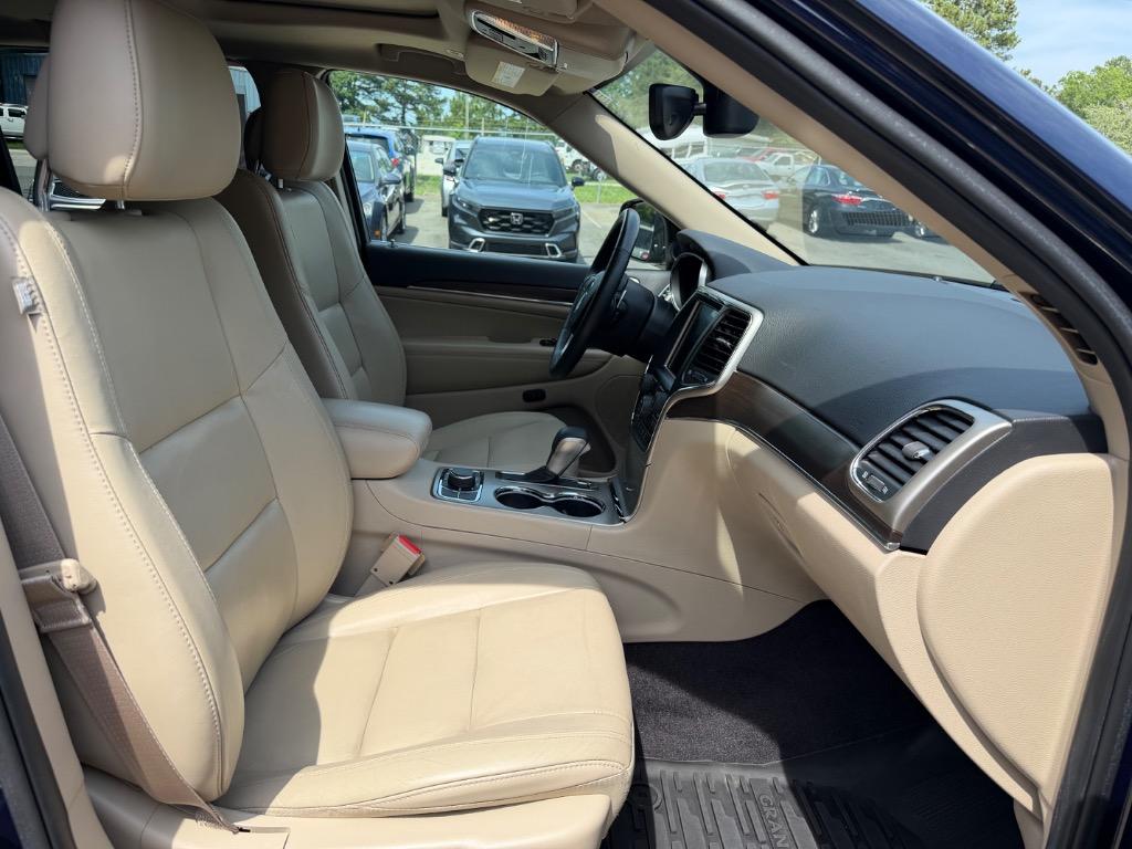 2017 Jeep Cherokee - $13,500