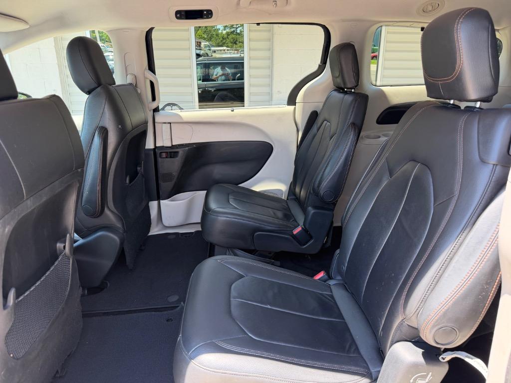 2017 Chrysler Pacifica - $12,700