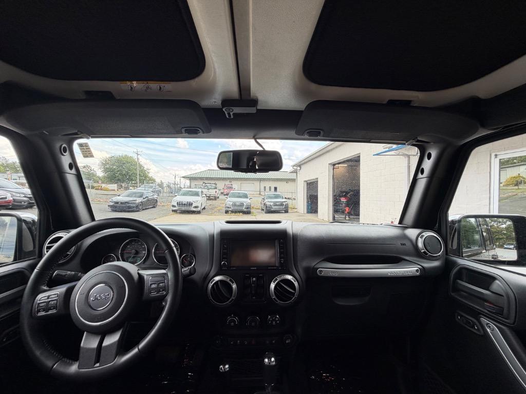 2016 Jeep Wrangler - $15,500